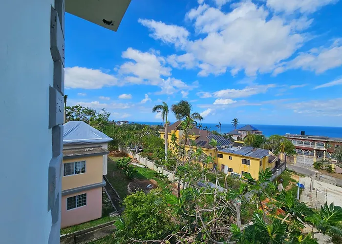 Quiet Escape At Unity Hall Montego Bay