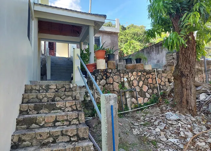 Quiet Escape At Unity Hall Guest house